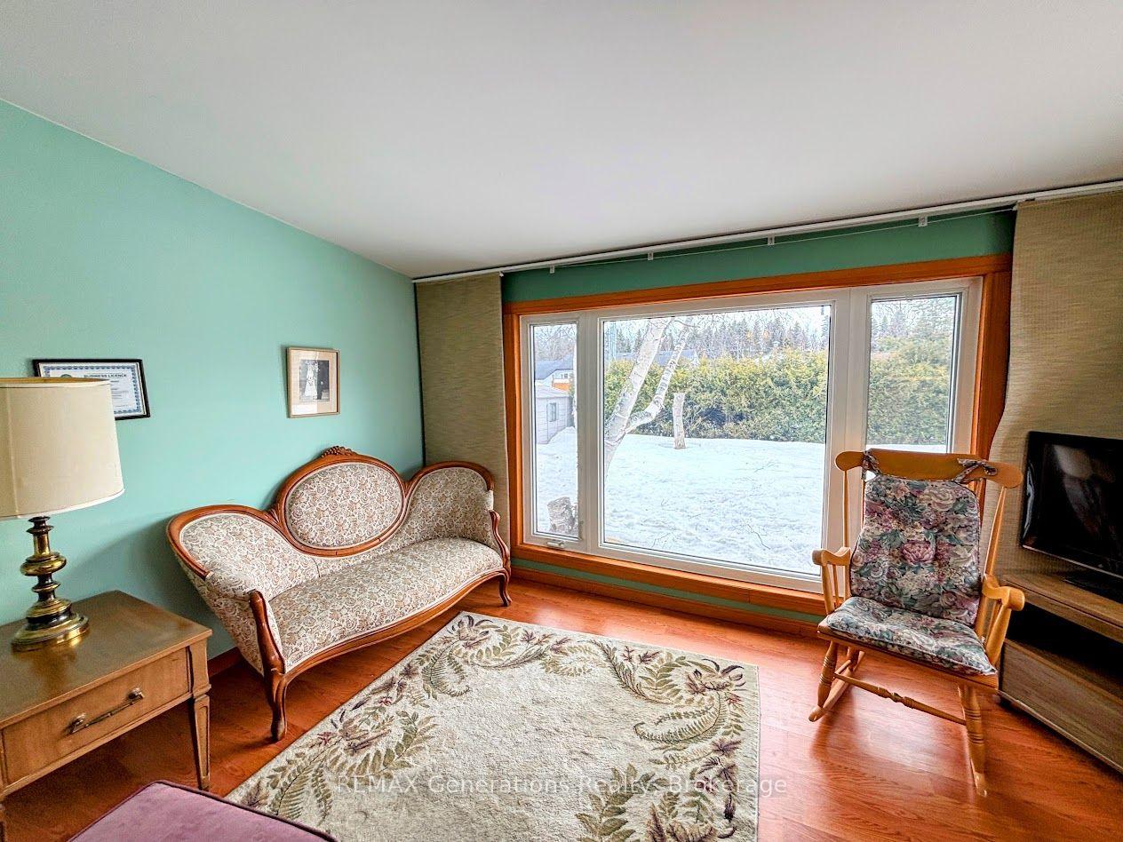 Photo 16 of 14 Lloyd Irwin Street, Marathon — HOMEH
