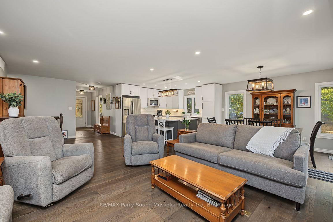 Photo 8 of 91 Bayview Drive, Carling — HOMEH