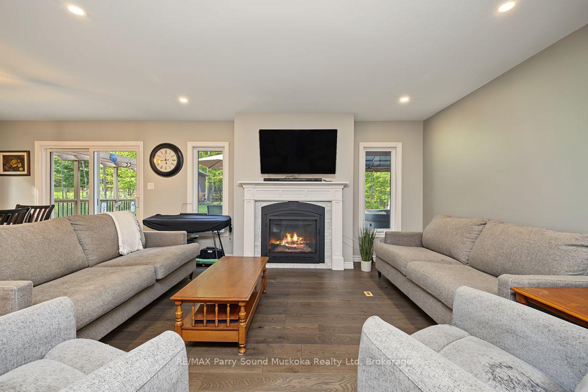 Photo 9 of 91 Bayview Drive, Carling — HOMEH