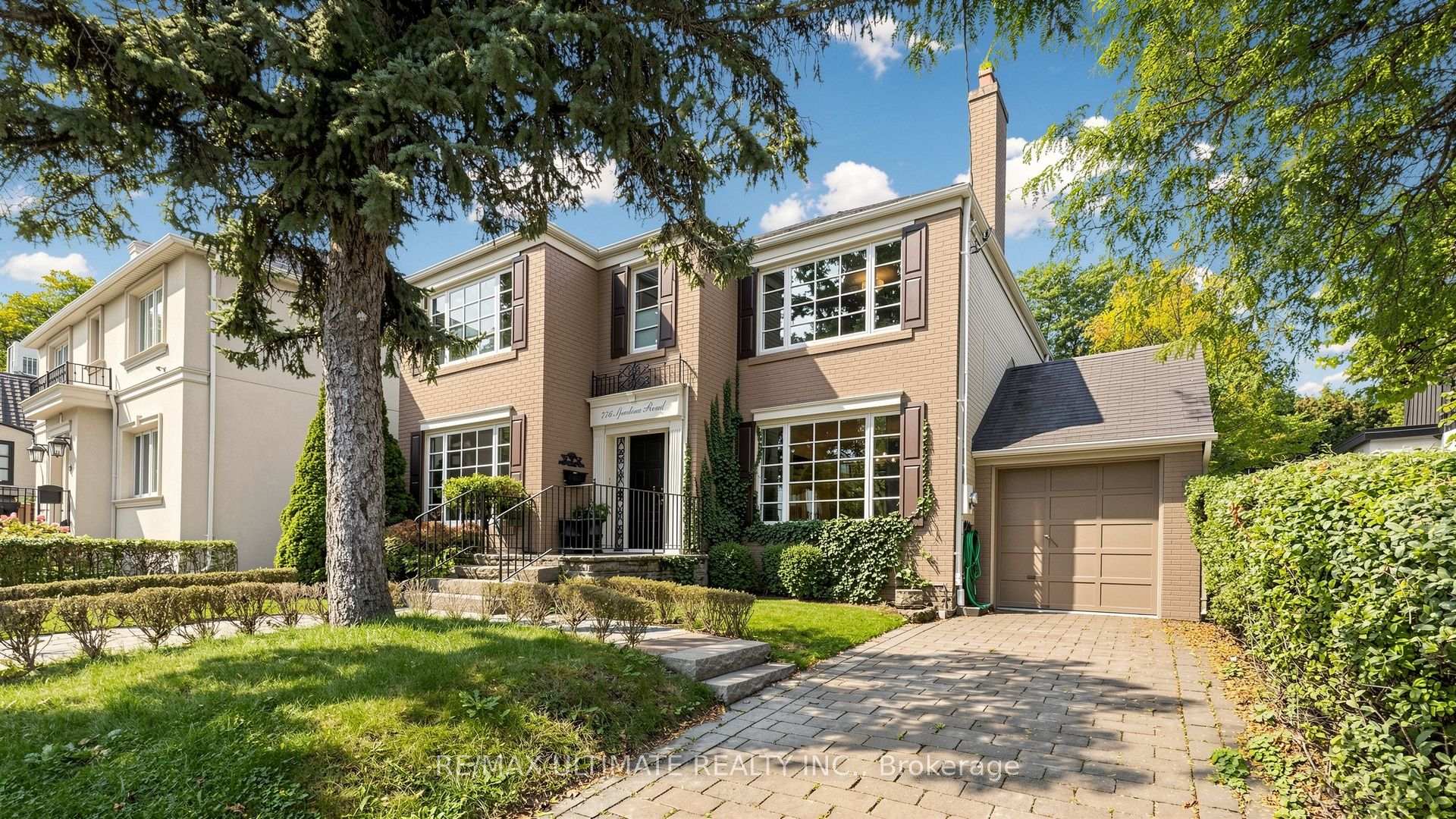 Photo of 776 Spadina Road