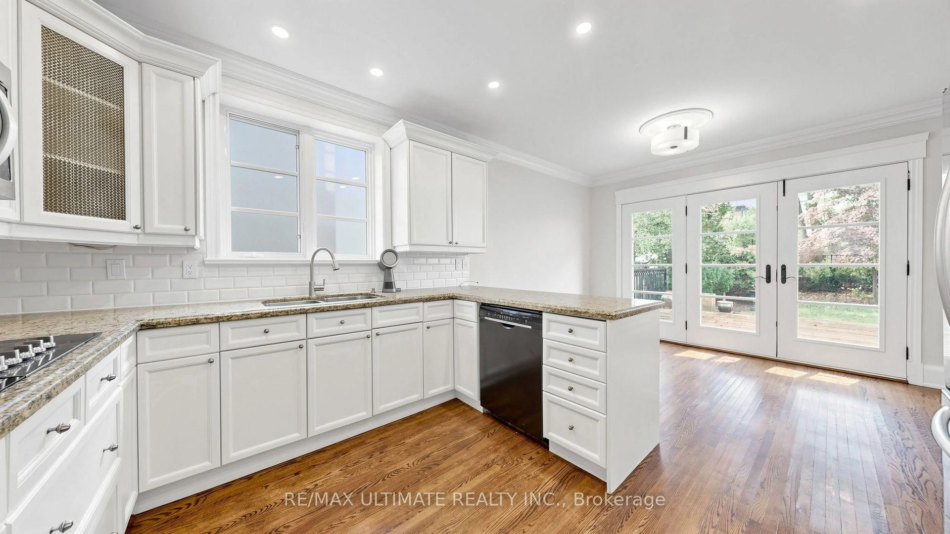 Photo 10 of 776 Spadina Road, Toronto, Forest Hill South — HOMEH