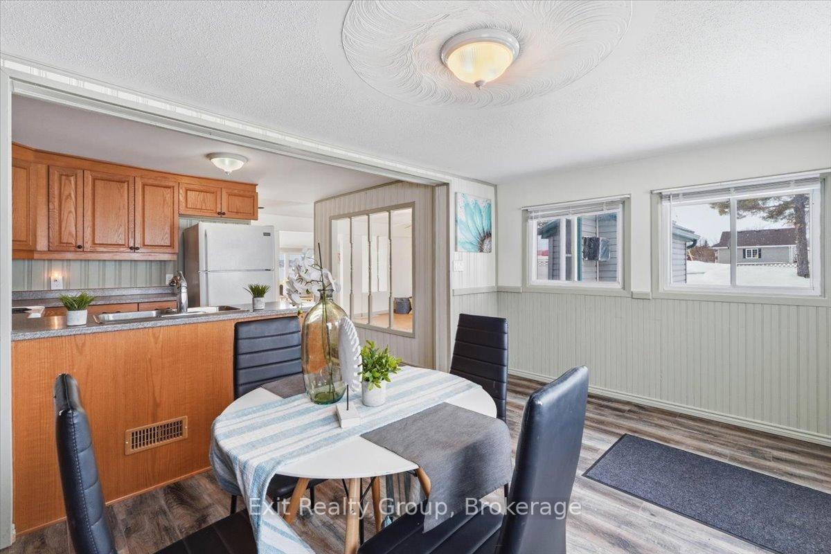 Photo 4 of 1083 Lakeside Drive, Prince Edward County, Ameliasburg Ward — HOMEH