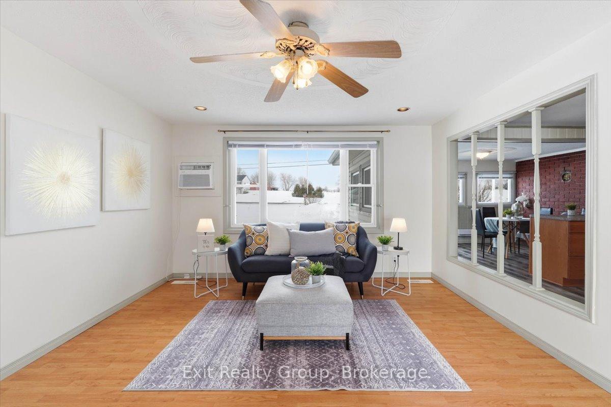 Photo 7 of 1083 Lakeside Drive, Prince Edward County, Ameliasburg Ward — HOMEH