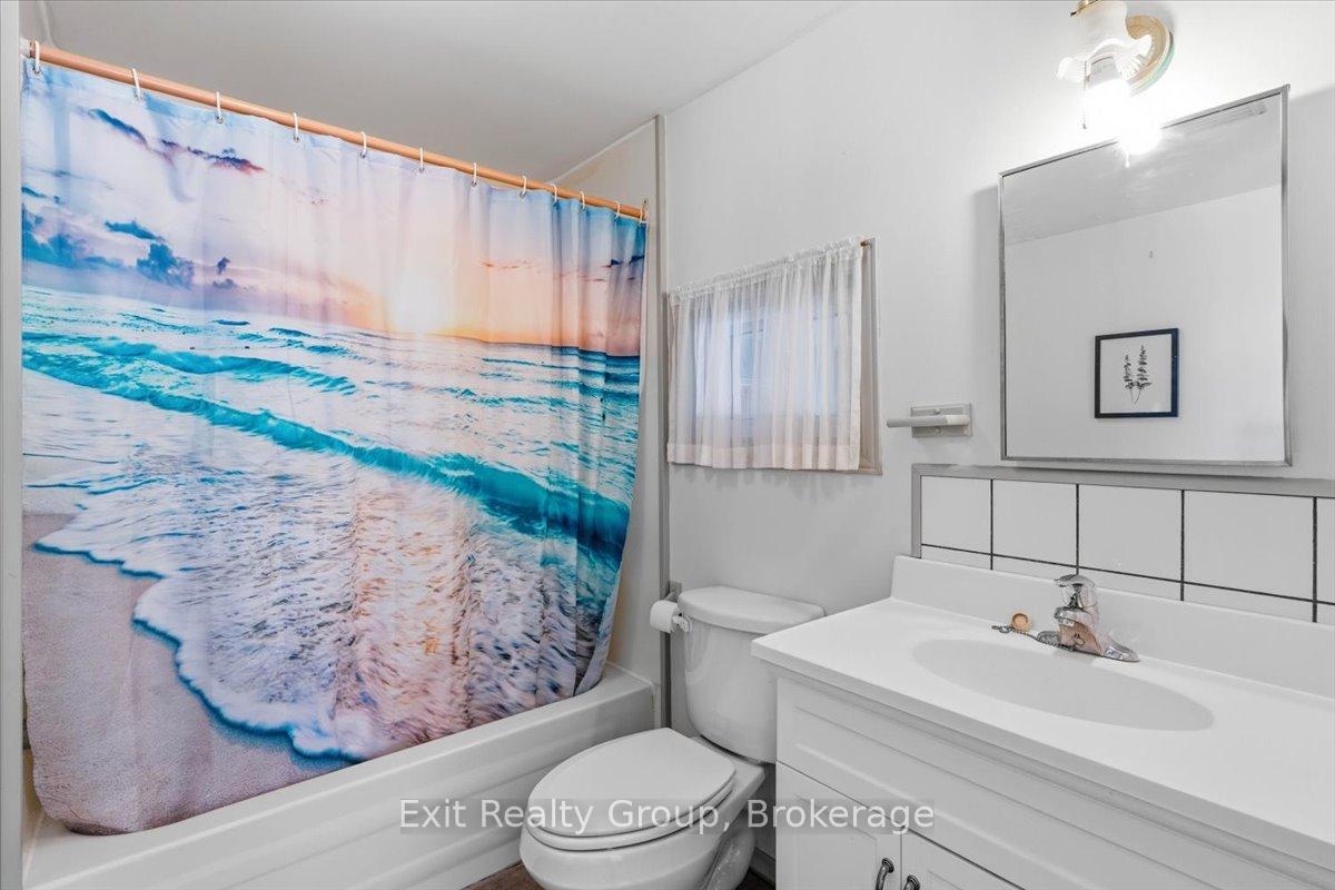 Photo 11 of 1083 Lakeside Drive, Prince Edward County, Ameliasburg Ward — HOMEH