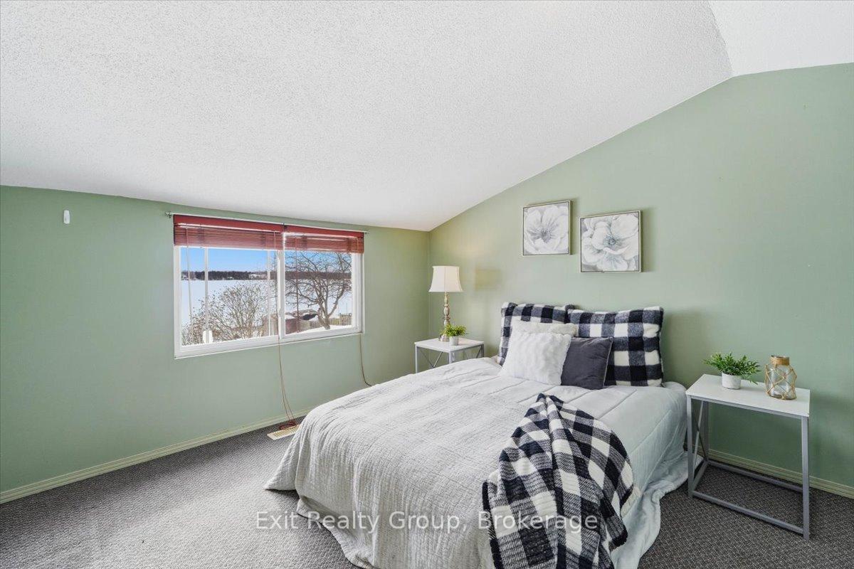 Photo 15 of 1083 Lakeside Drive, Prince Edward County, Ameliasburg Ward — HOMEH