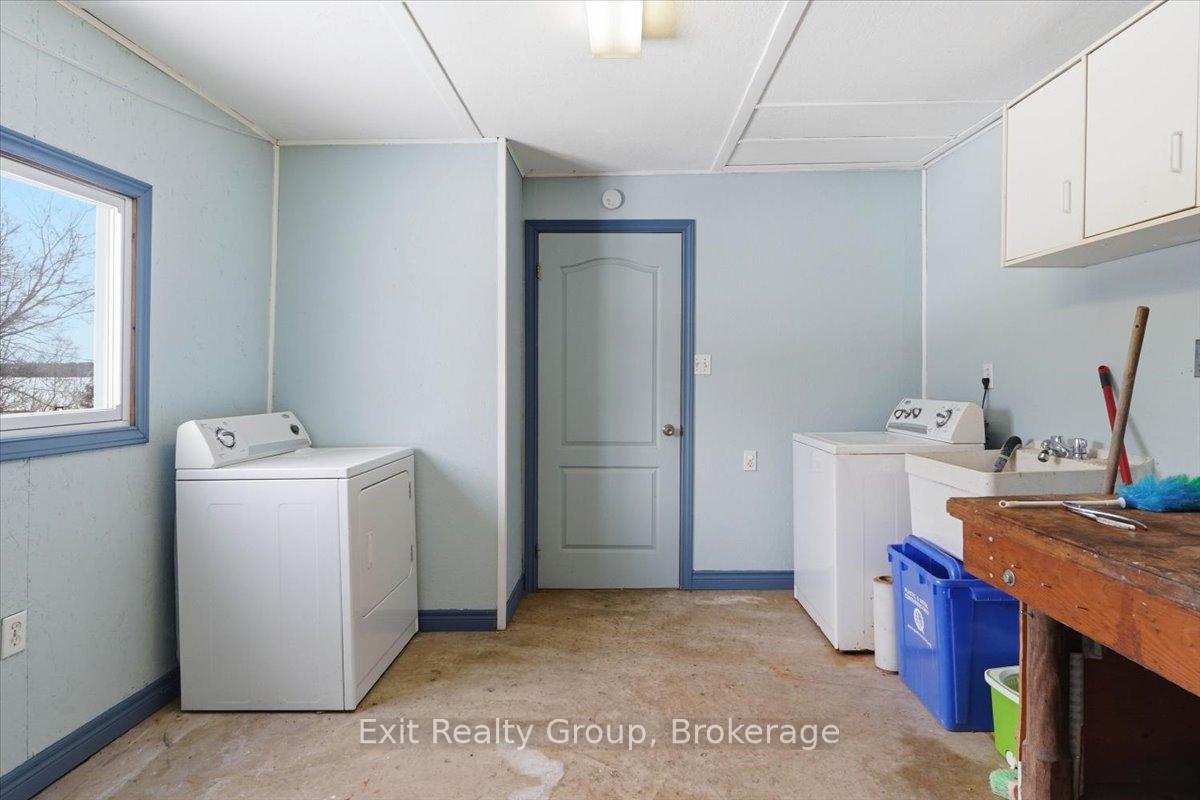 Photo 23 of 1083 Lakeside Drive, Prince Edward County, Ameliasburg Ward — HOMEH