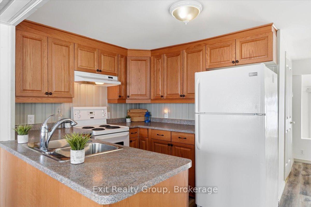 Photo 28 of 1083 Lakeside Drive, Prince Edward County, Ameliasburg Ward — HOMEH