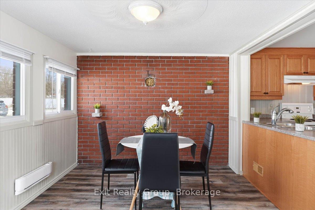 Photo 30 of 1083 Lakeside Drive, Prince Edward County, Ameliasburg Ward — HOMEH