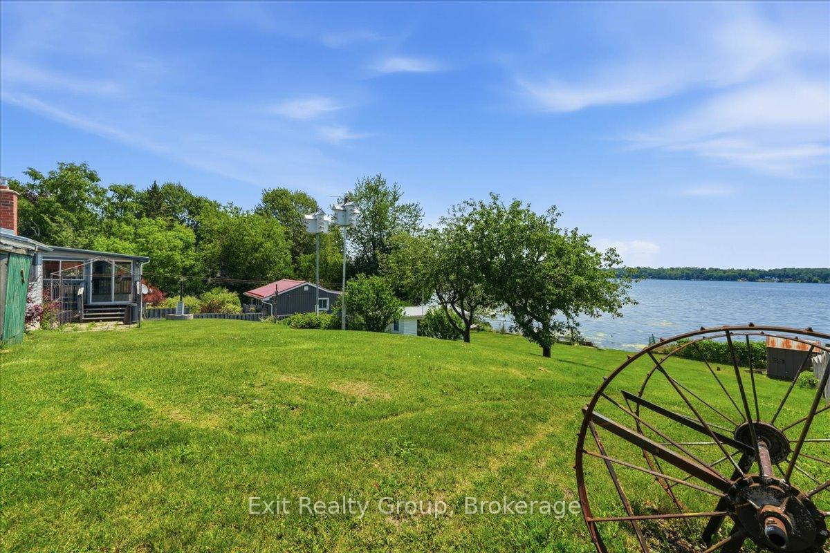 Photo 33 of 1083 Lakeside Drive, Prince Edward County, Ameliasburg Ward — HOMEH