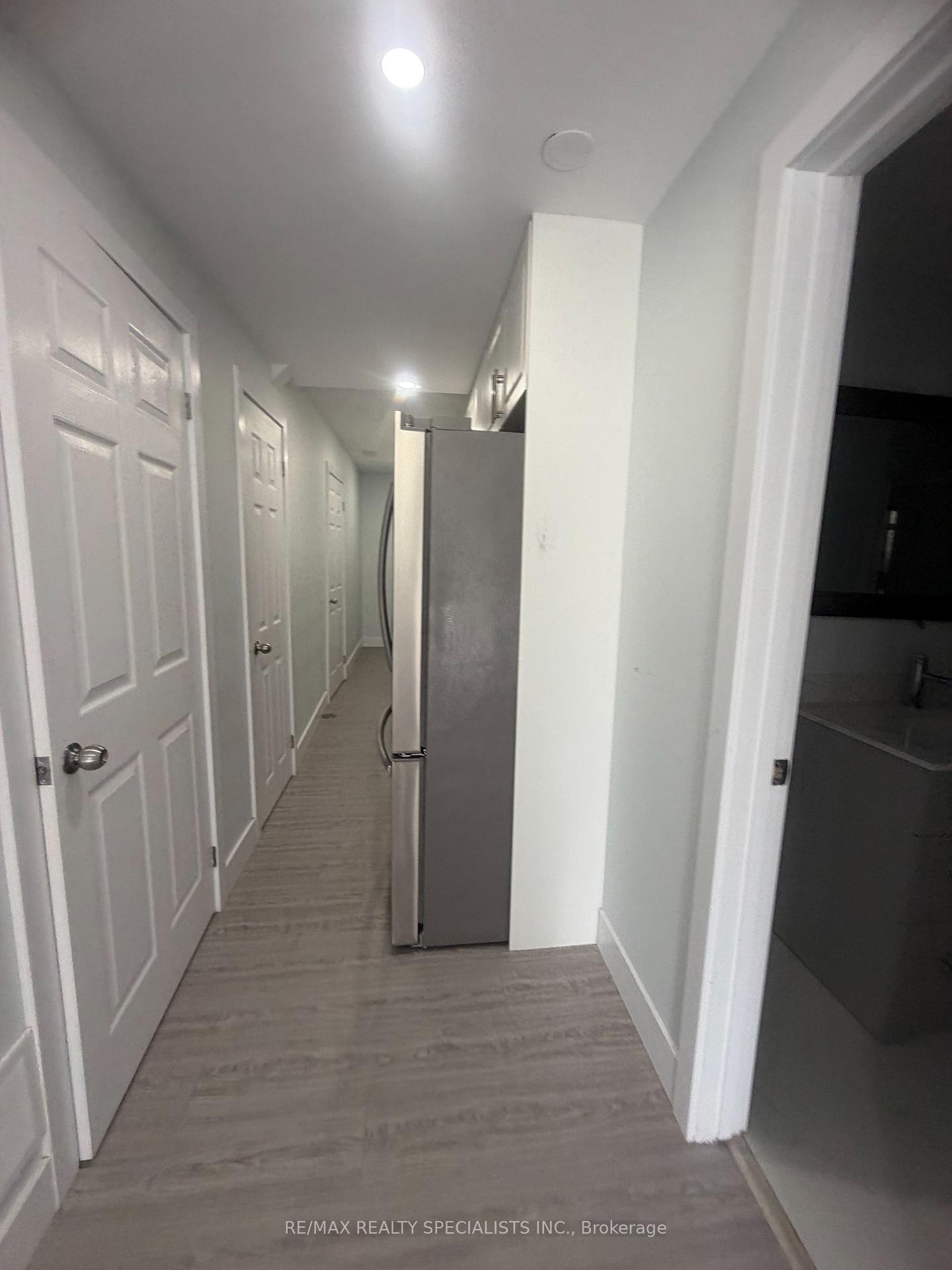 Photo 16 of Unit LOWER, 45 Ferris Circle, Guelph, Clairfields/Hanlon Business Park — HOMEH