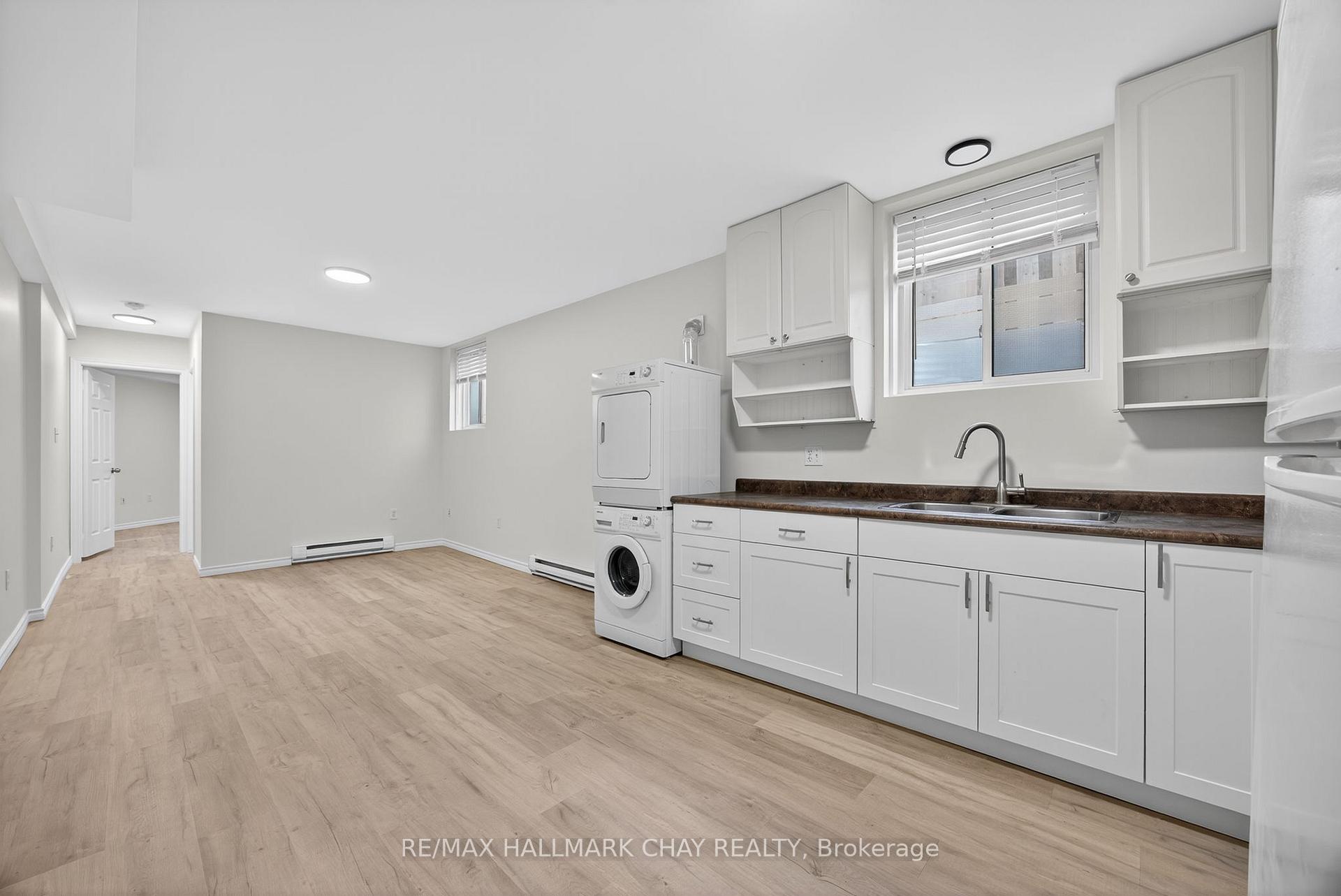Photo 4 of Unit Lower, 158 Pringle Drive, Barrie, Edgehill Drive — HOMEH