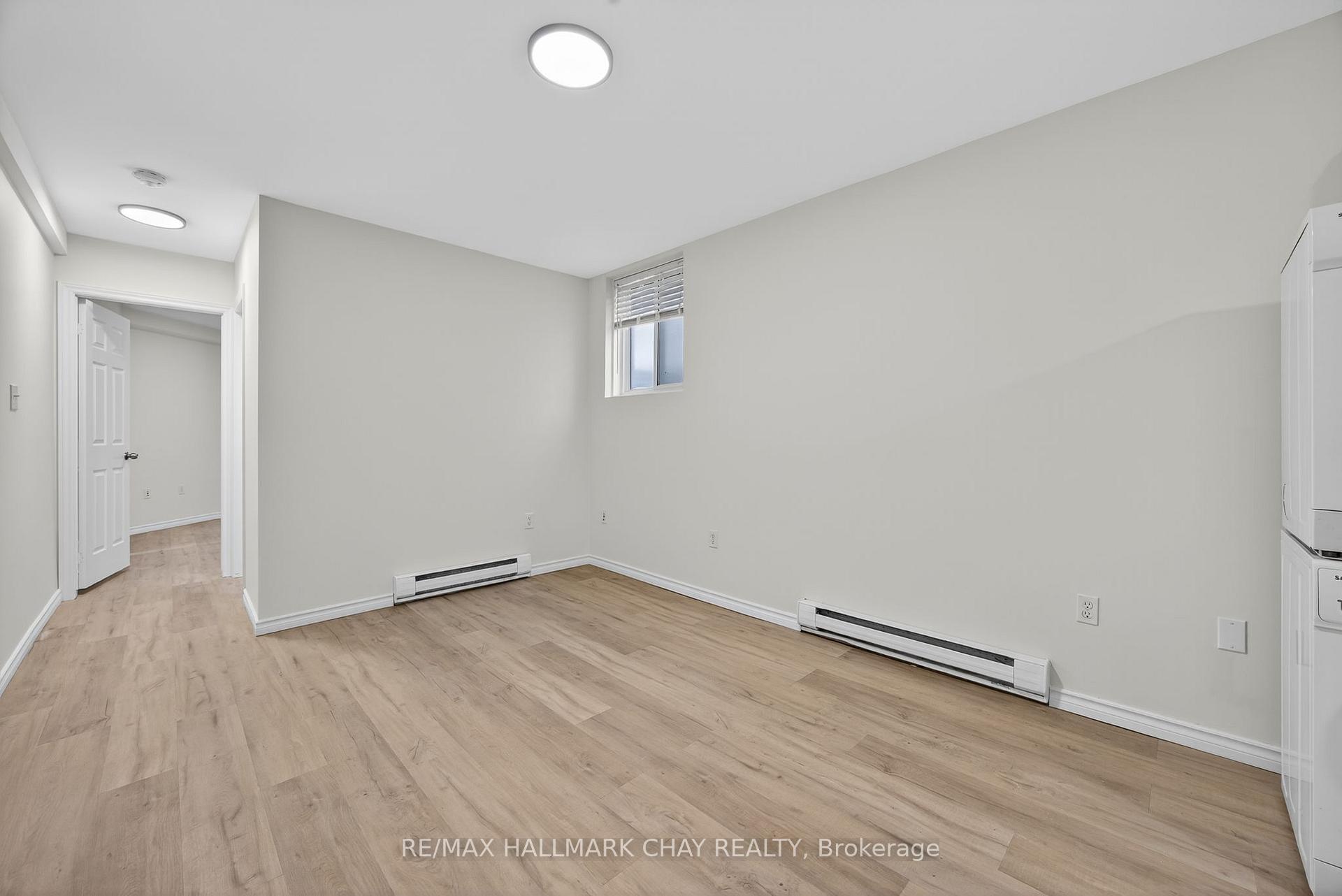 Photo 6 of Unit Lower, 158 Pringle Drive, Barrie, Edgehill Drive — HOMEH