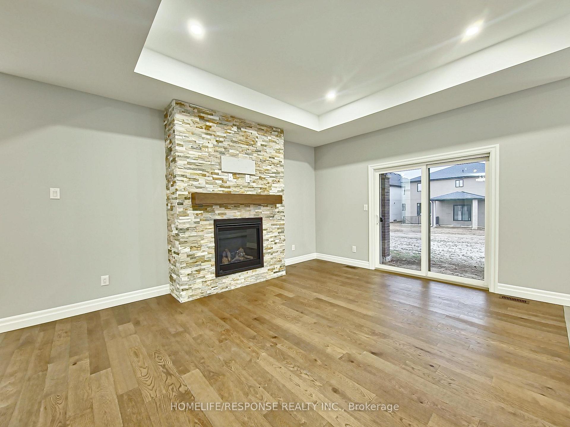 Photo 5 of 19 Tracy Drive, Chatham-Kent — HOMEH