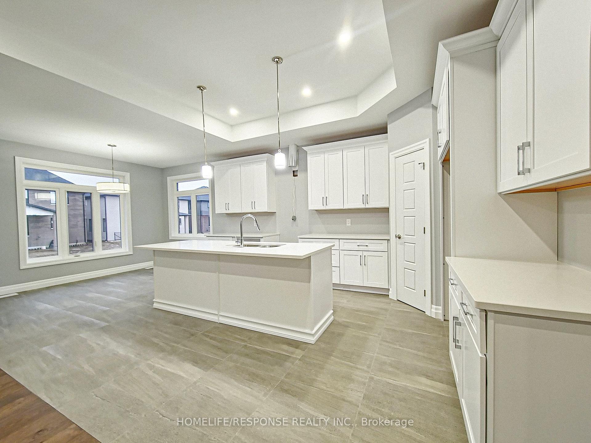Photo 7 of 19 Tracy Drive, Chatham-Kent — HOMEH