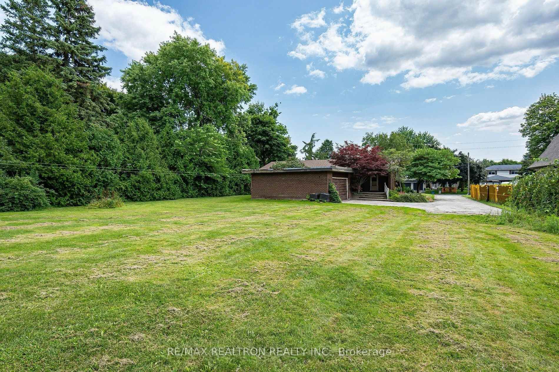 Photo 29 of 150 Church Street, Markham, Markham Village — HOMEH