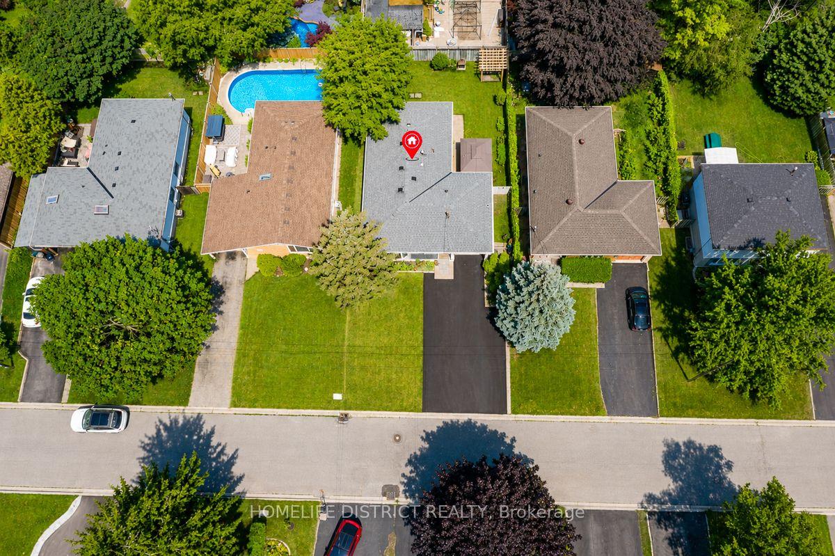 Photo 3 of Unit Main, 950 Mink Street, Pickering, West Shore — HOMEH