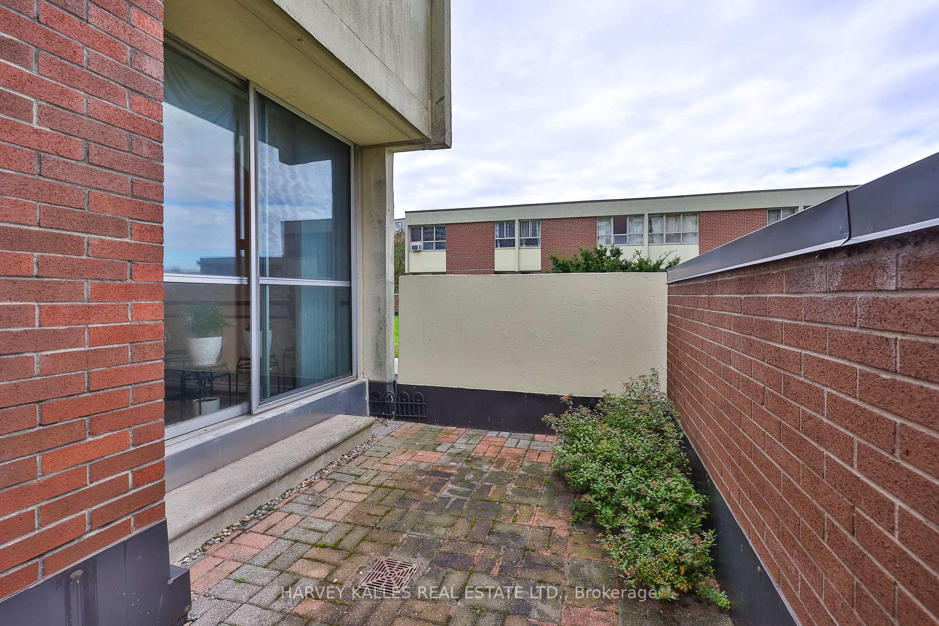 Photo 25 of Unit 301, 10 Crescent Town Road, Toronto, Crescent Town — HOMEH