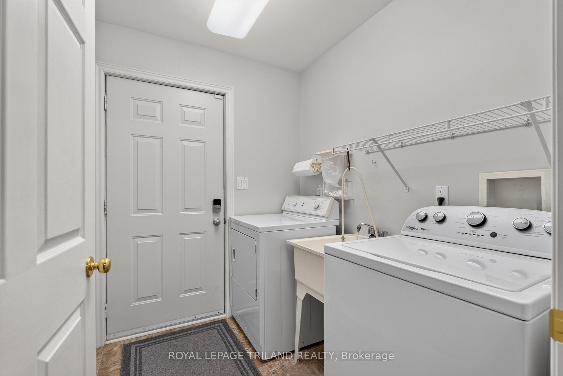 Photo 26 of 45 Parkview Drive, Thames Centre, Dorchester — HOMEH