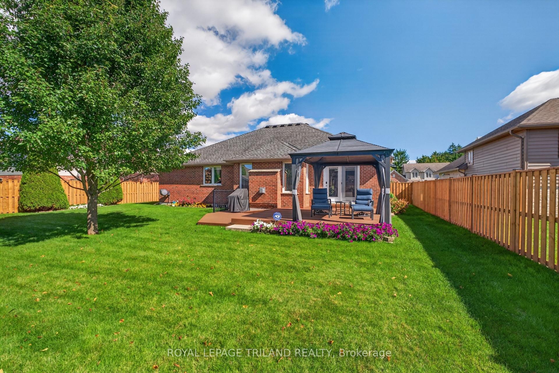Photo 30 of 45 Parkview Drive, Thames Centre, Dorchester — HOMEH