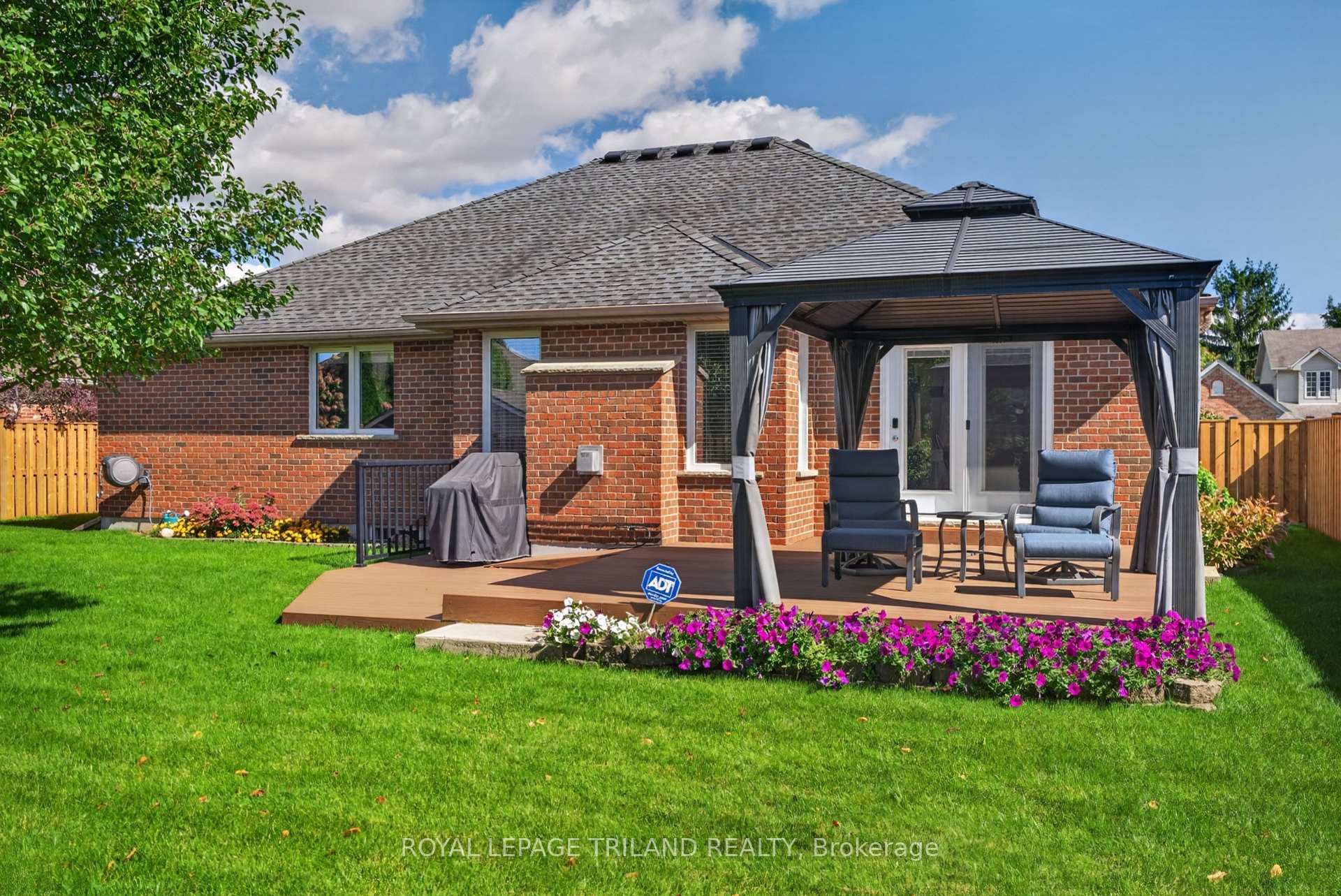 Photo 31 of 45 Parkview Drive, Thames Centre, Dorchester — HOMEH
