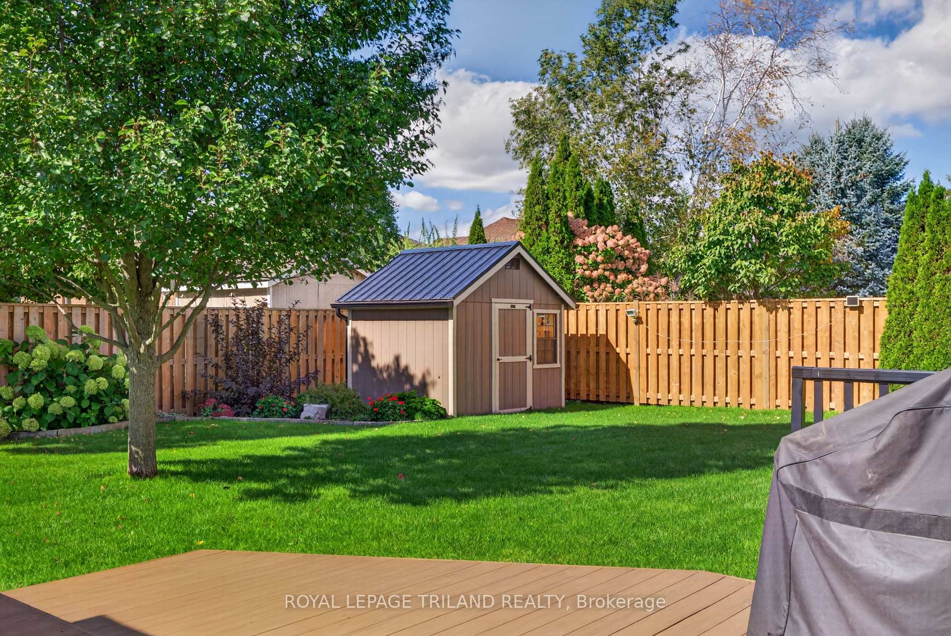 Photo 34 of 45 Parkview Drive, Thames Centre, Dorchester — HOMEH