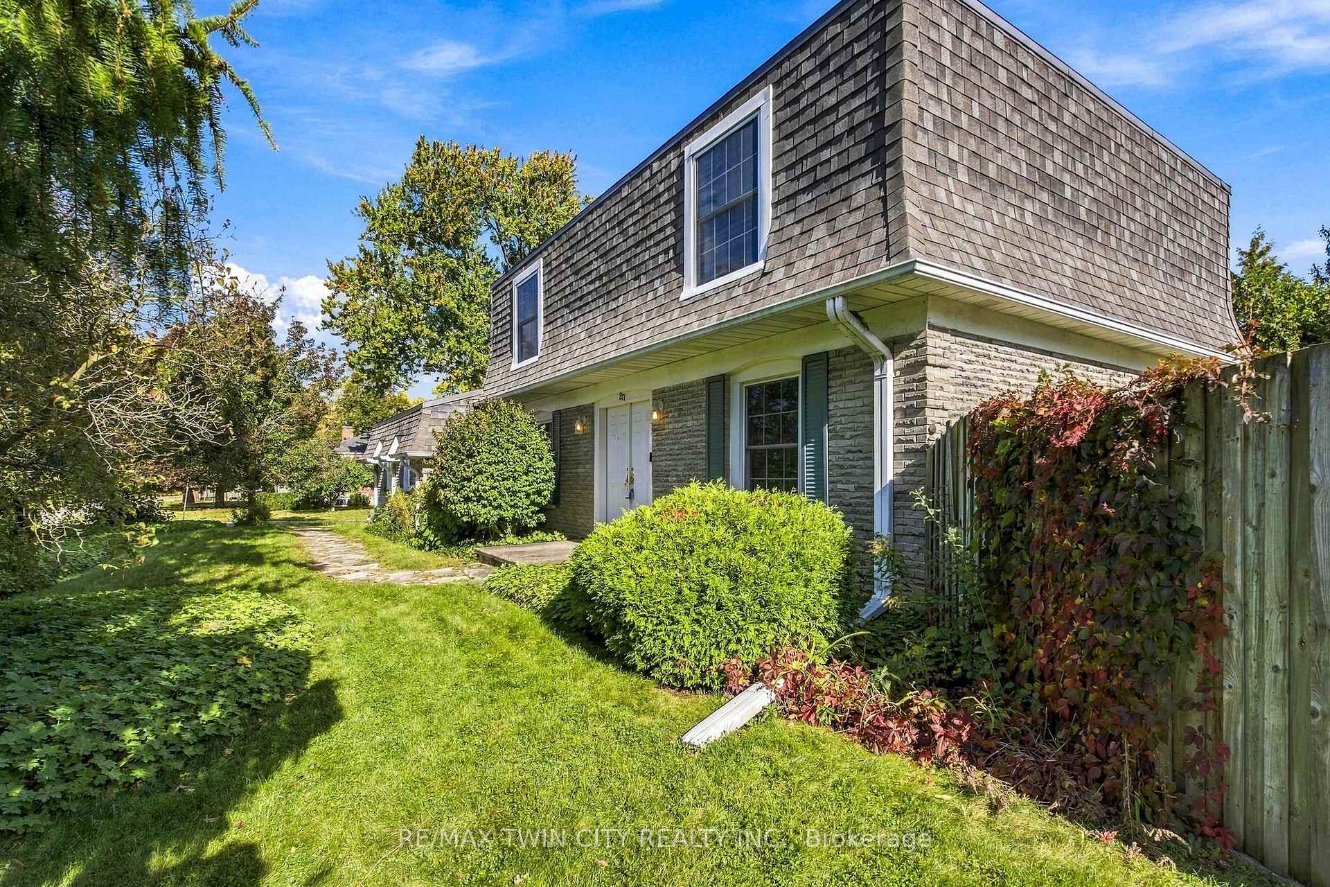 Photo 4 of 287 Blue Heron Ridge, Cambridge, Lang's Farm — HOMEH
