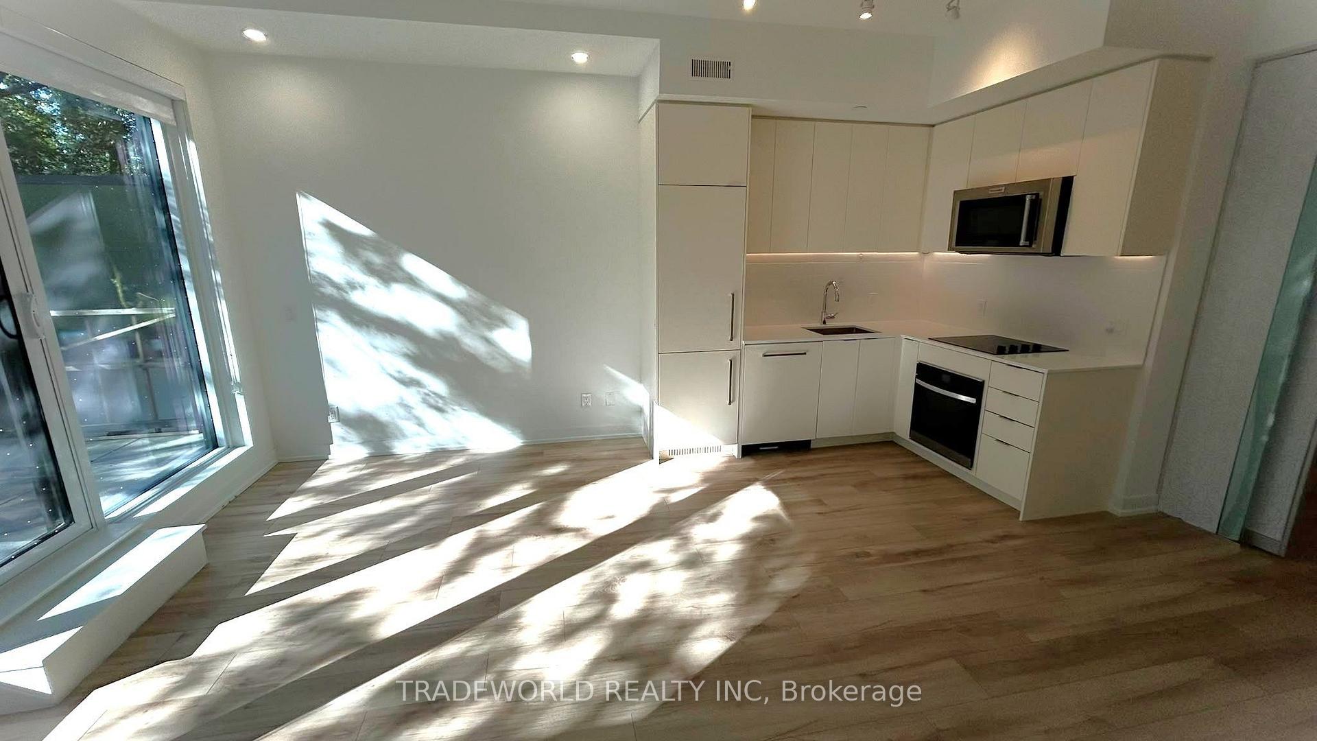 Photo 4 of Unit 211, 181 Sheppard Avenue E, North York, Willowdale East — HOMEH