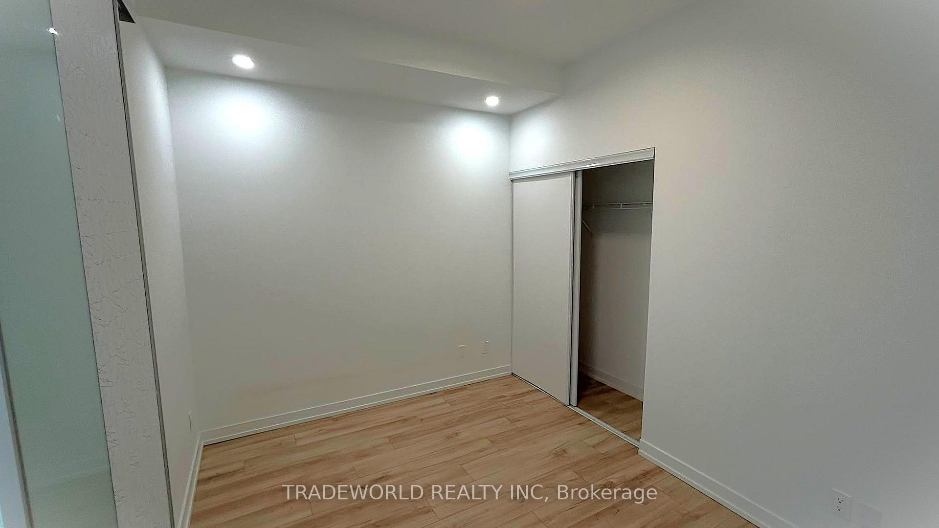 Photo 14 of Unit 211, 181 Sheppard Avenue E, North York, Willowdale East — HOMEH