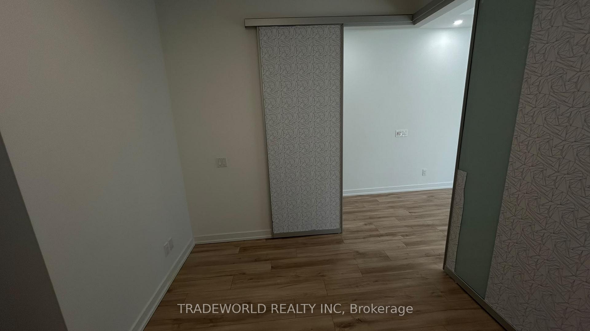 Photo 18 of Unit 211, 181 Sheppard Avenue E, North York, Willowdale East — HOMEH