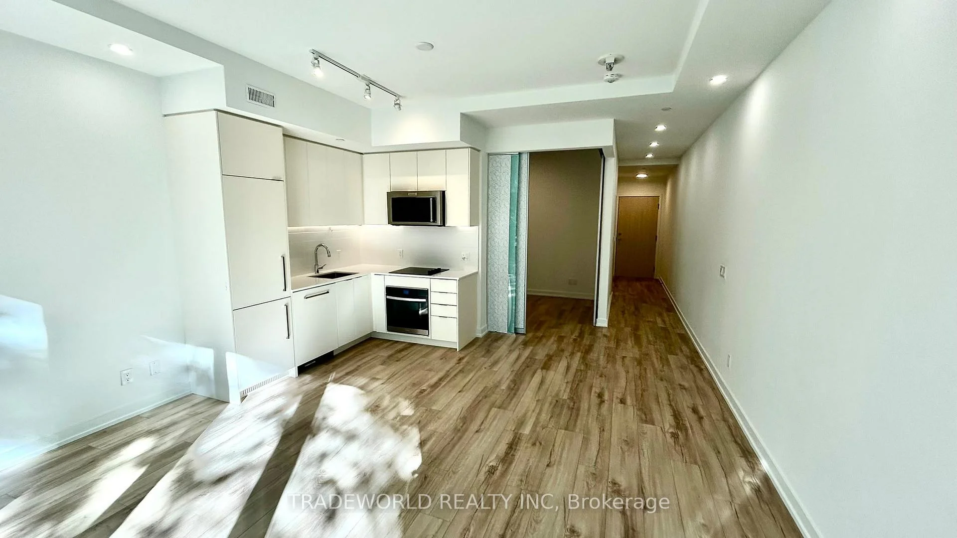 Photo 15 of Unit 211, 181 Sheppard Avenue E, North York, Willowdale East — HOMEH