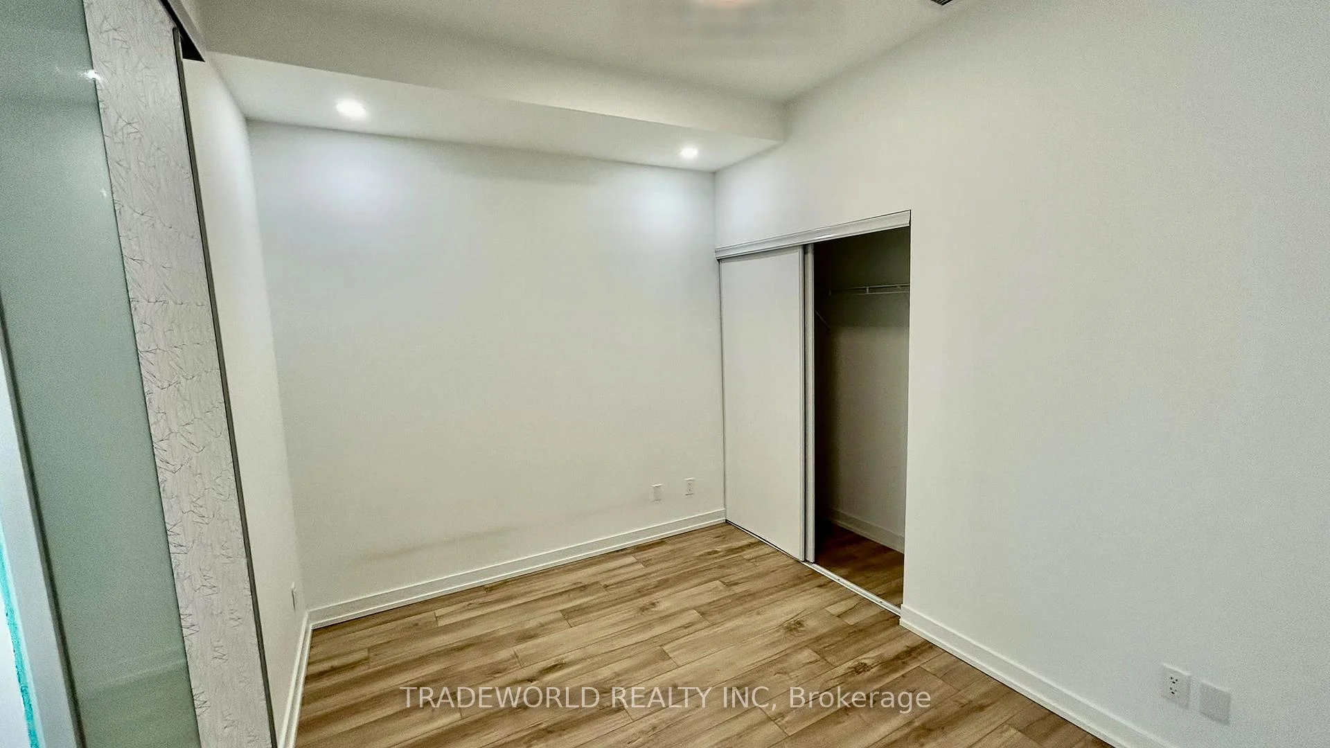 Photo 21 of Unit 211, 181 Sheppard Avenue E, North York, Willowdale East — HOMEH