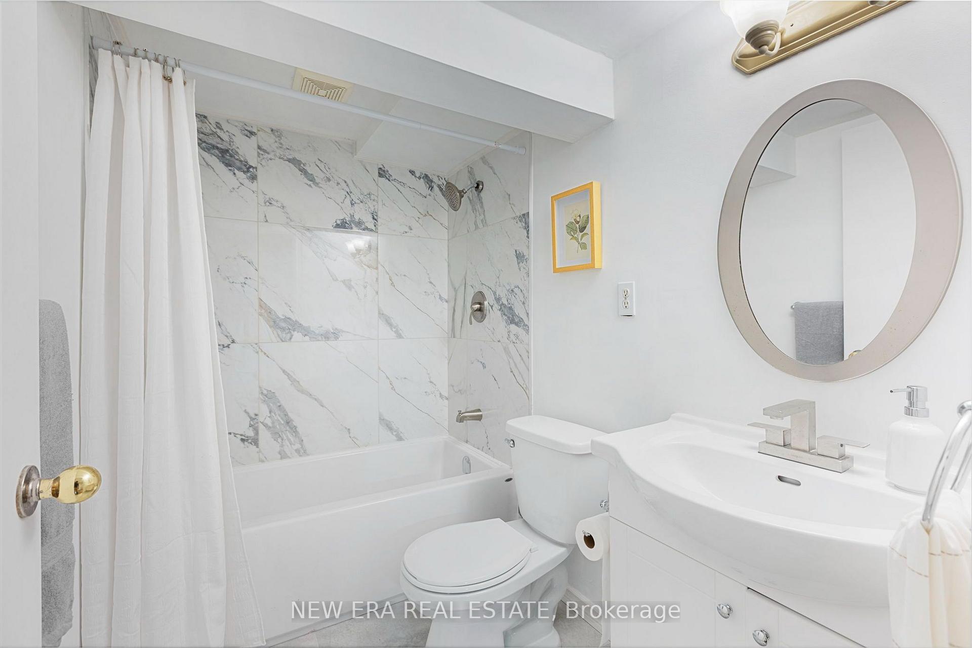 Photo 39 of 4246 Bloor Street W, Etobicoke, Markland Wood — HOMEH