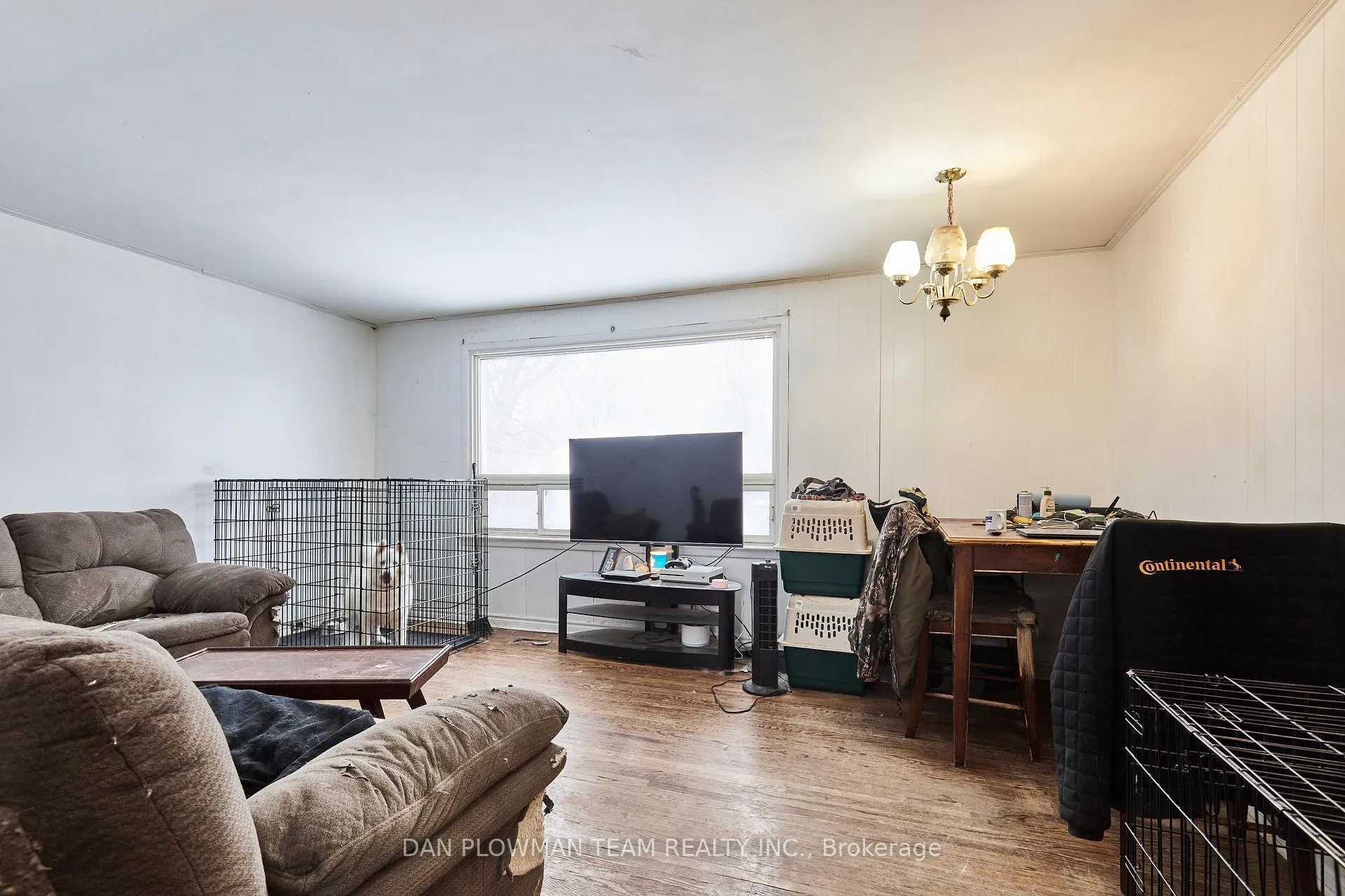 Photo 5 of 703 Clarence Drive, Whitby, Downtown Whitby — HOMEH