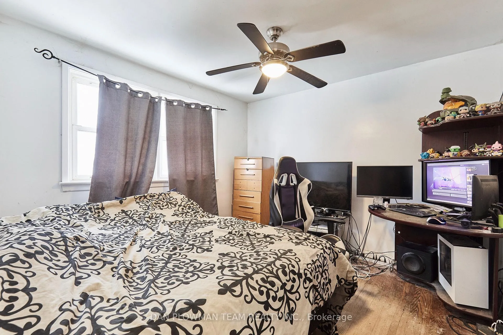 Photo 10 of 703 Clarence Drive, Whitby, Downtown Whitby — HOMEH