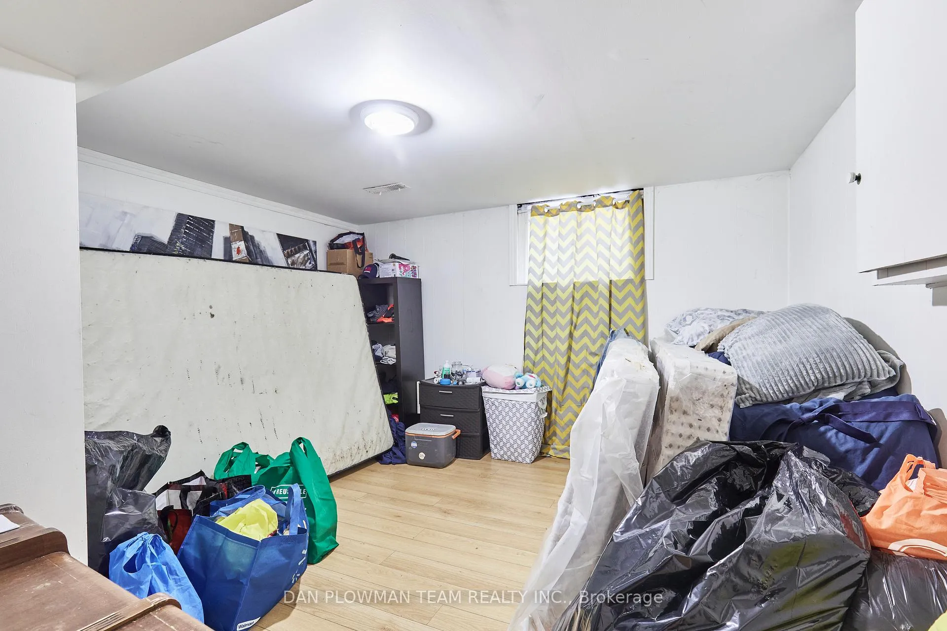 Photo 21 of 703 Clarence Drive, Whitby, Downtown Whitby — HOMEH
