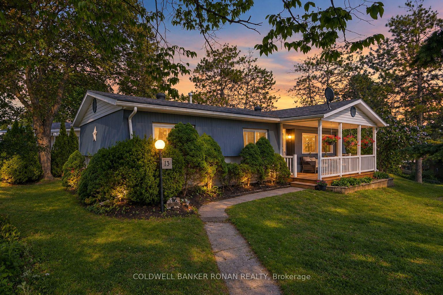 Photo of 13 Hawthorne Drive