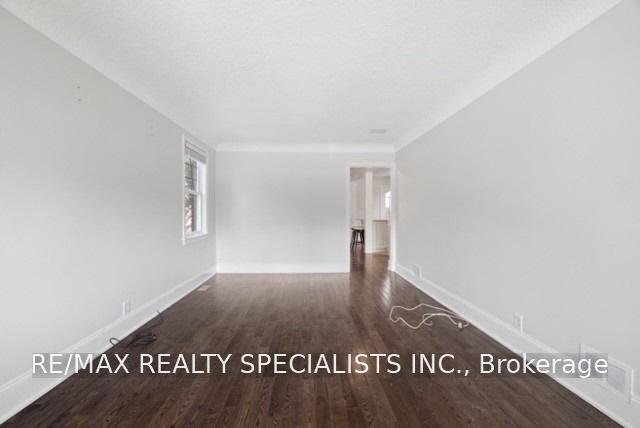 Photo 8 of Unit Upper, 2 East 41st Street, Hamilton, Sunninghill — HOMEH