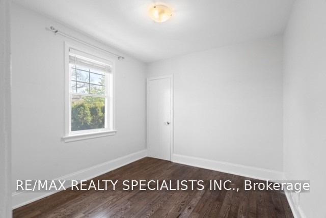 Photo 11 of Unit Upper, 2 East 41st Street, Hamilton, Sunninghill — HOMEH