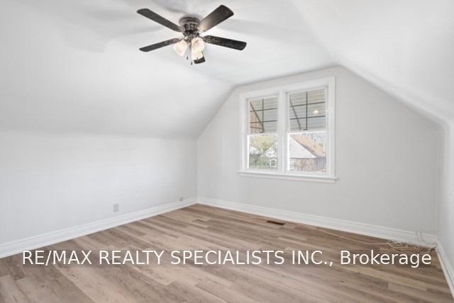 Photo 17 of Unit Upper, 2 East 41st Street, Hamilton, Sunninghill — HOMEH