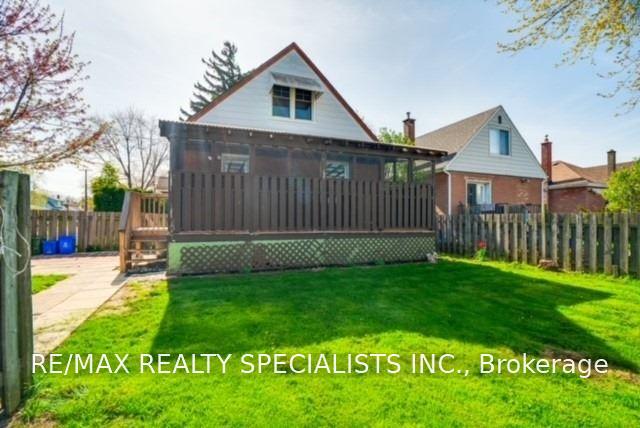 Photo 25 of Unit Upper, 2 East 41st Street, Hamilton, Sunninghill — HOMEH