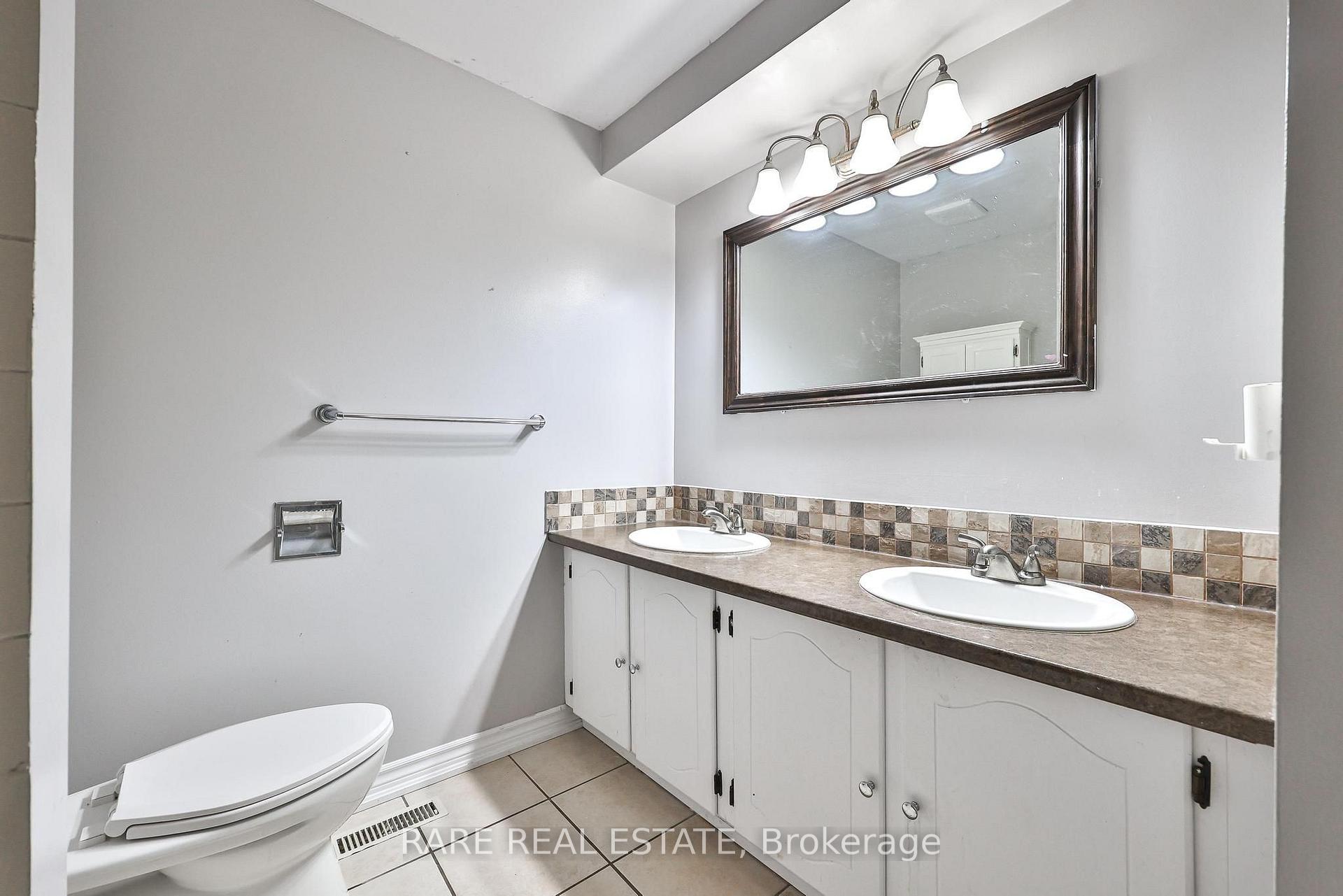 Photo 21 of 17 Glaceport Avenue, Hamilton, Dundas — HOMEH