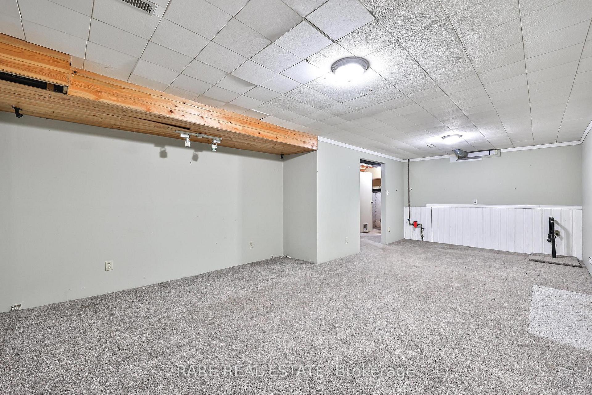 Photo 23 of 17 Glaceport Avenue, Hamilton, Dundas — HOMEH