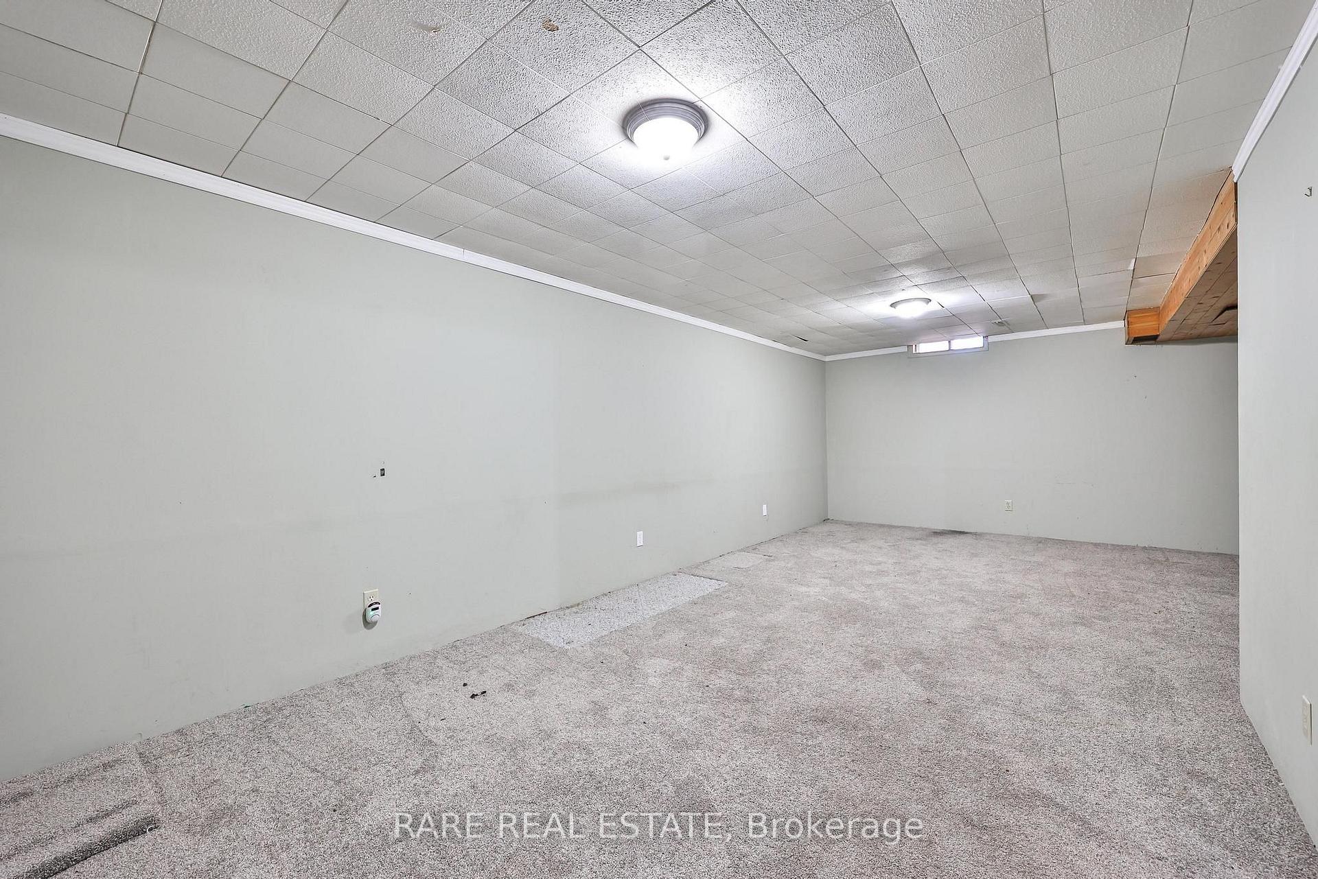 Photo 25 of 17 Glaceport Avenue, Hamilton, Dundas — HOMEH