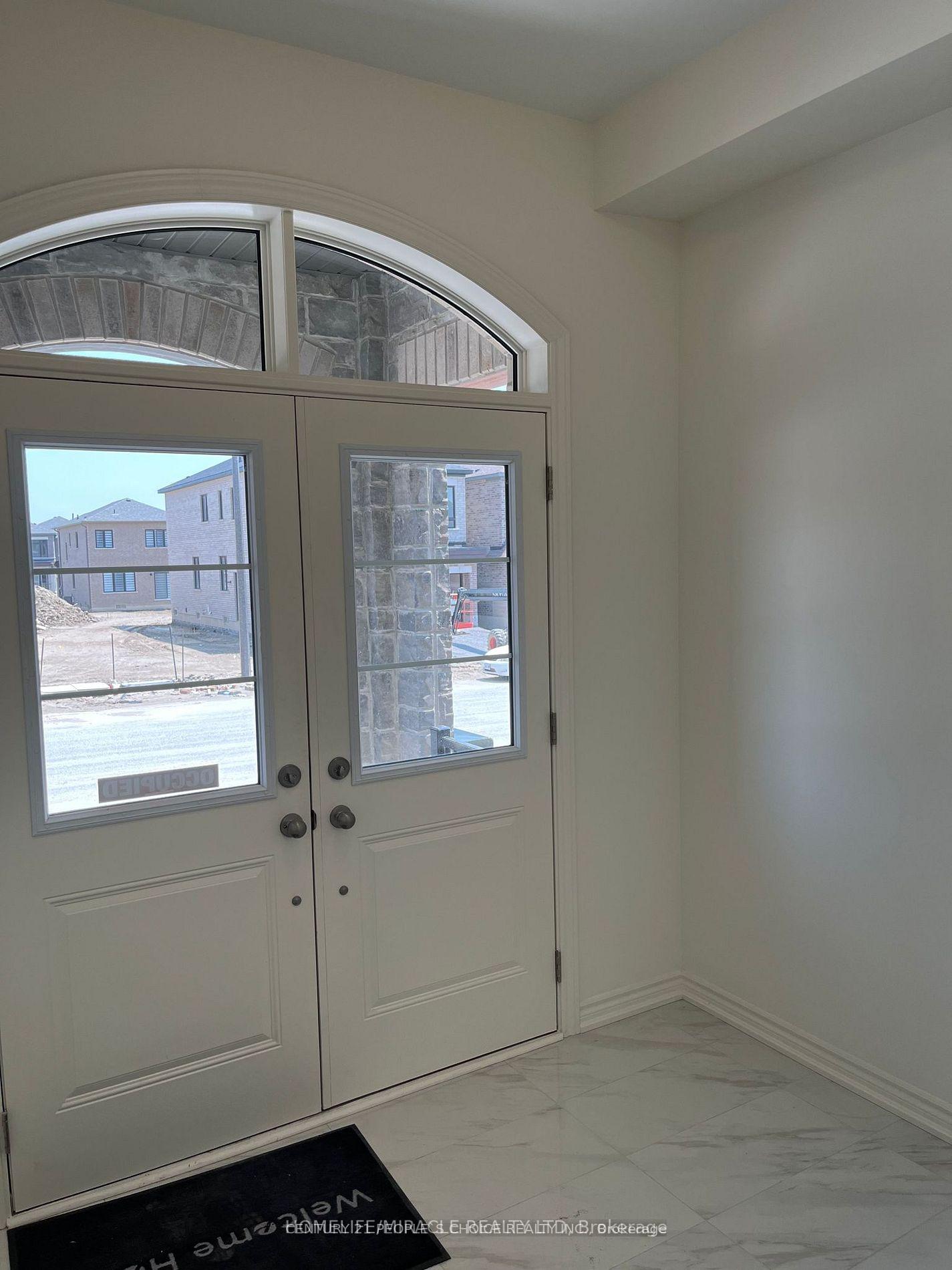 Photo 3 of 2144 Coppermine Street, Oshawa, Kedron — HOMEH