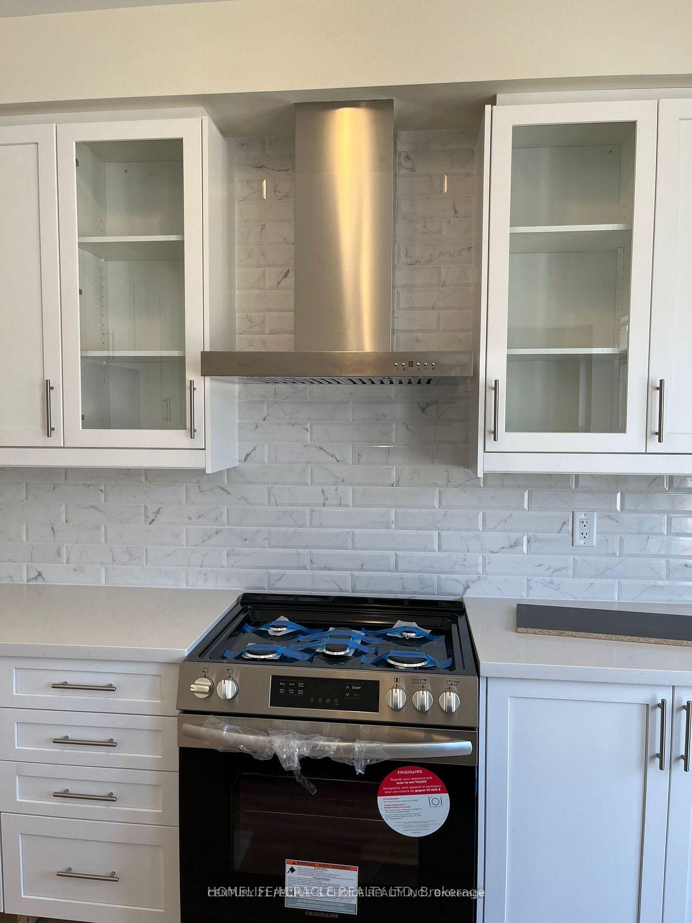 Photo 7 of 2144 Coppermine Street, Oshawa, Kedron — HOMEH