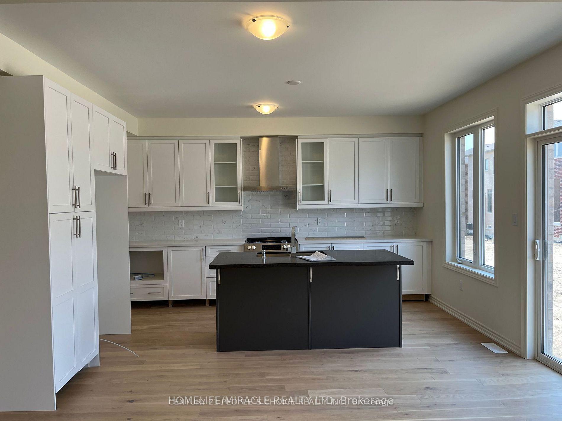 Photo 8 of 2144 Coppermine Street, Oshawa, Kedron — HOMEH