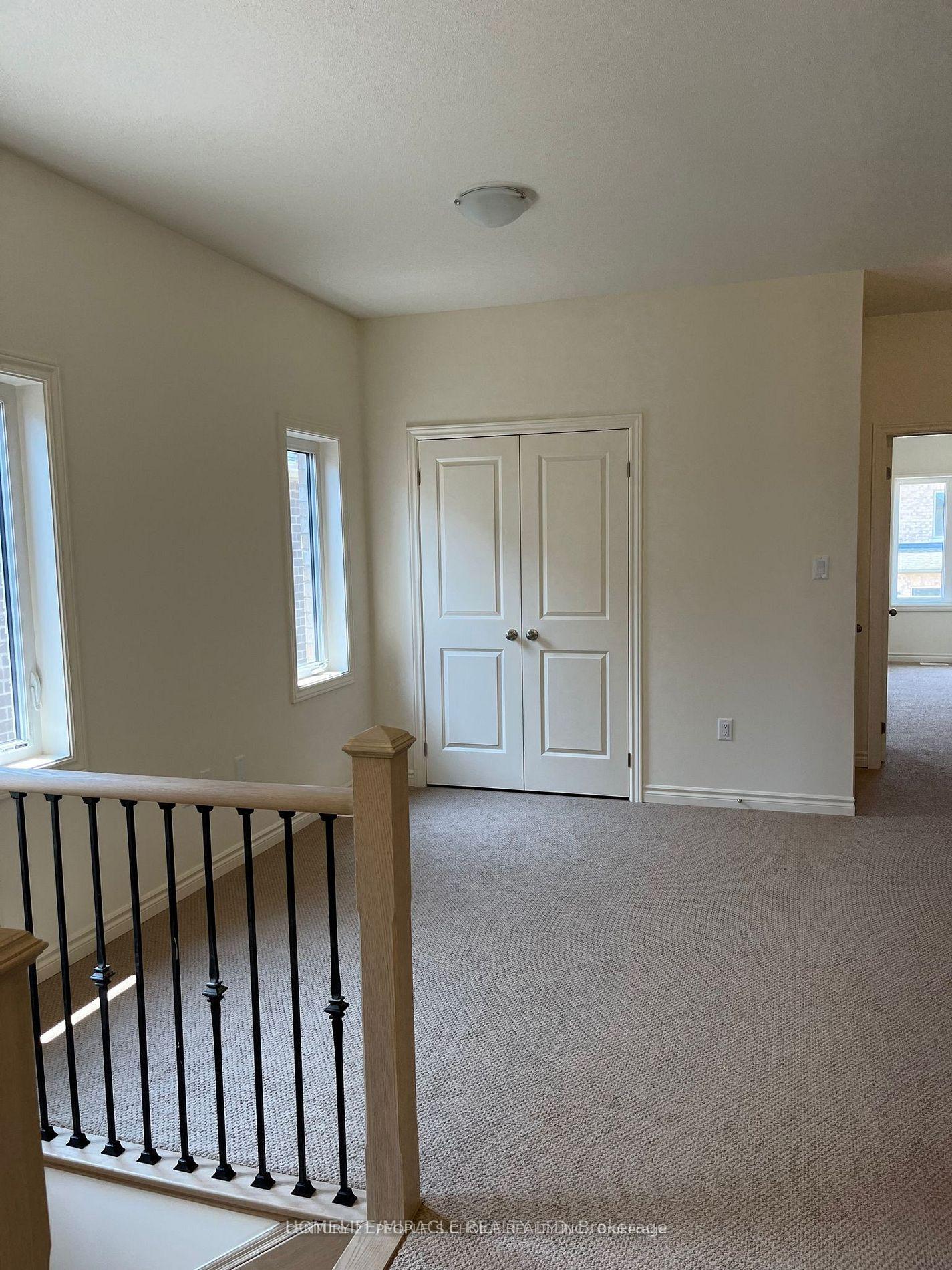 Photo 9 of 2144 Coppermine Street, Oshawa, Kedron — HOMEH
