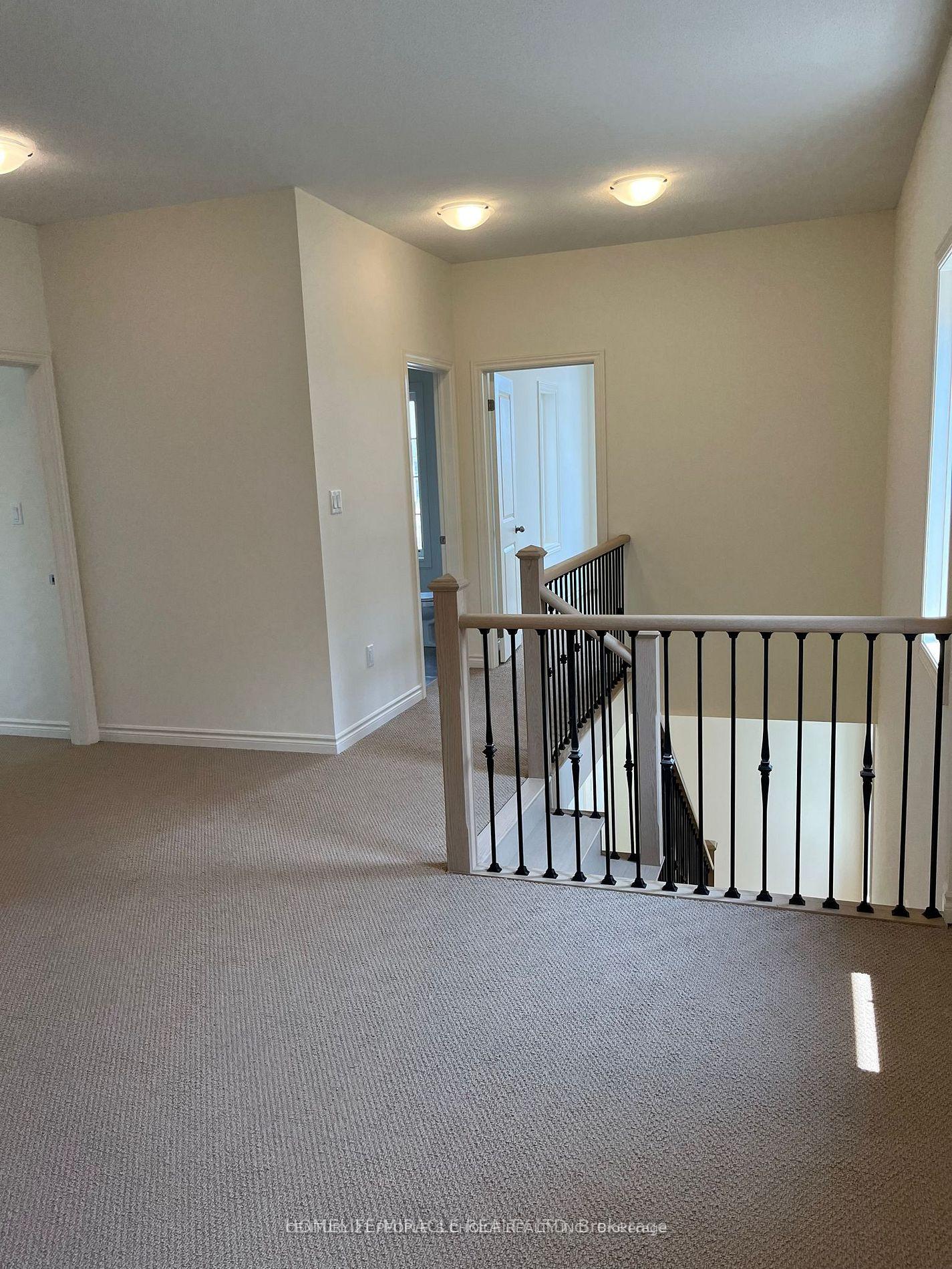 Photo 10 of 2144 Coppermine Street, Oshawa, Kedron — HOMEH