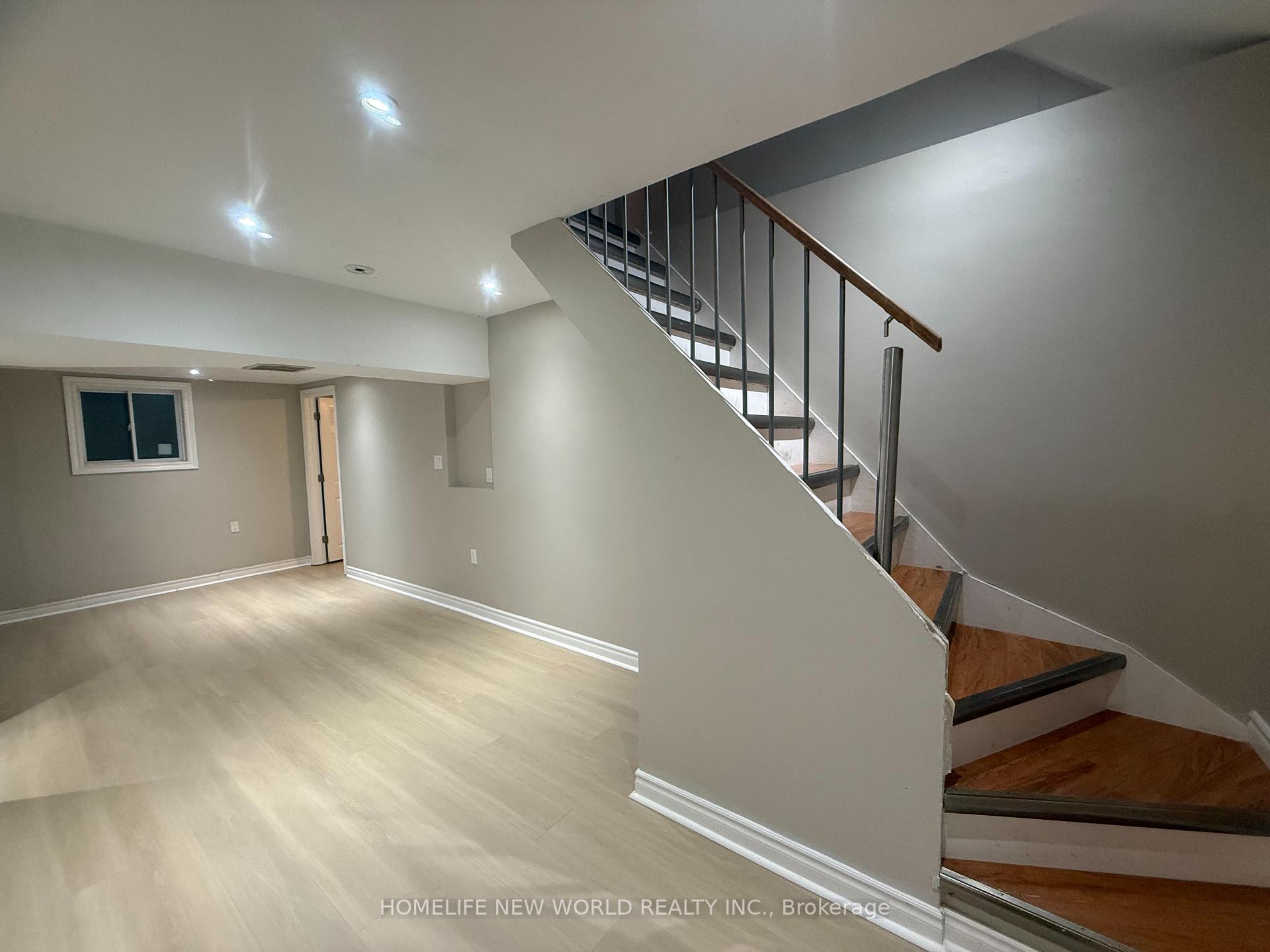 Photo 12 of Unit Upper, 12 Jacob Drive, Whitby, Lynde Creek — HOMEH