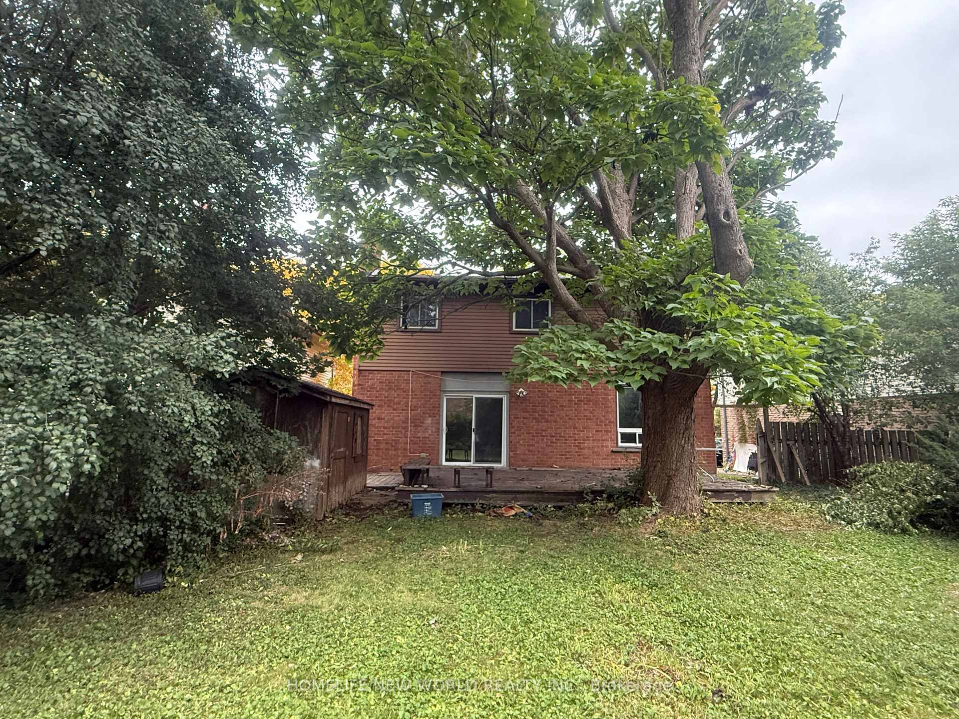 Photo 23 of Unit Upper, 12 Jacob Drive, Whitby, Lynde Creek — HOMEH